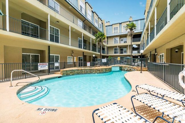 APT-221 - 921 Marine Dr, House other with 2 bedrooms, 2 bathrooms and 1 parking in Galveston TX | Image 20