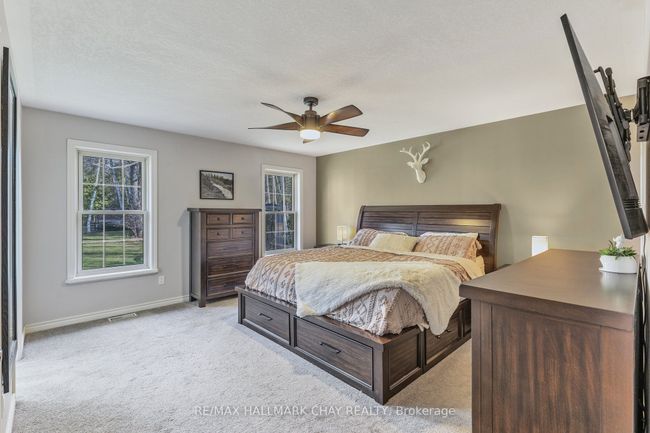 8 Penny Lane, House other with 3 bedrooms, 2 bathrooms and 6 parking in Wasaga Beach ON | Image 17