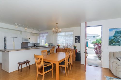f101-1173 Mokuhano St, Honolulu, HI, 96825-3818 | Card Image