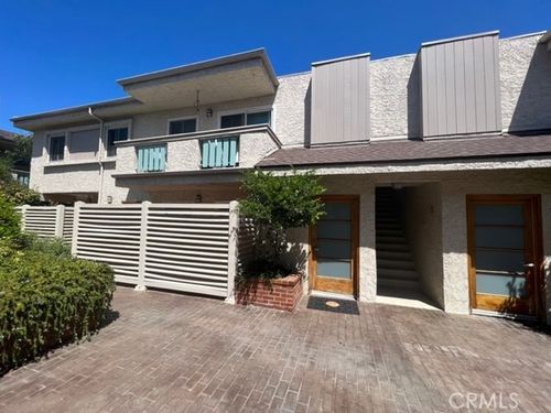 16-2016 Euclid, Santa Monica, CA, 90405 | Card Image