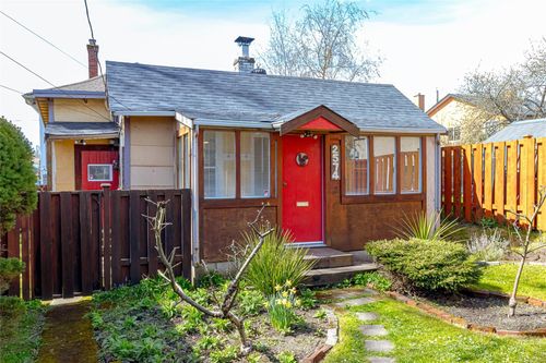 2574 Cook St, Victoria, BC, V8T3R9 | Card Image