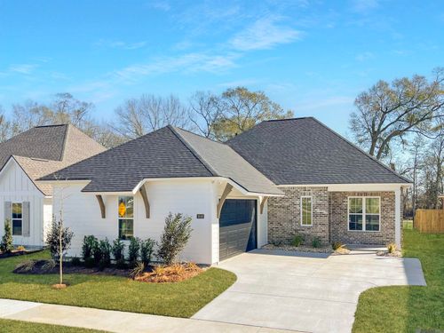 3646 Waterbury Ave, Baton Rouge, LA, 70810-3383 | Card Image