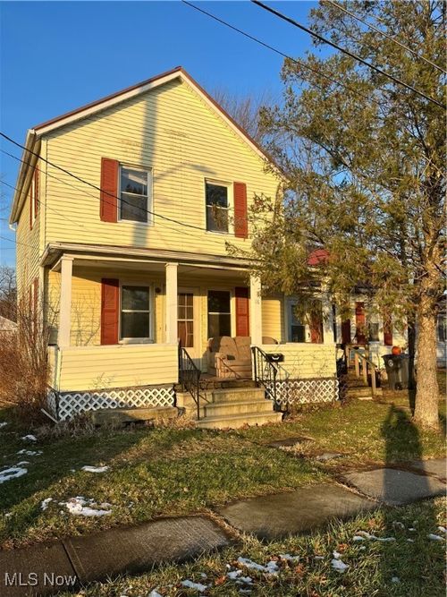 18 Edison St, Oberlin, OH, 44074-1714 | Card Image