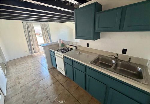 503 Traverse Dr, Costa Mesa, CA, 92626-3116 | Card Image