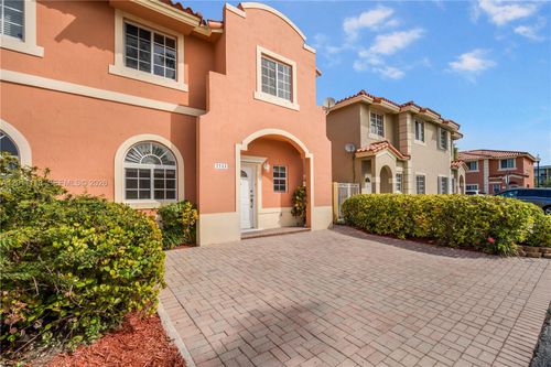 7733 Sw 94th Ln, Miami, FL, 33156-7480 | Card Image