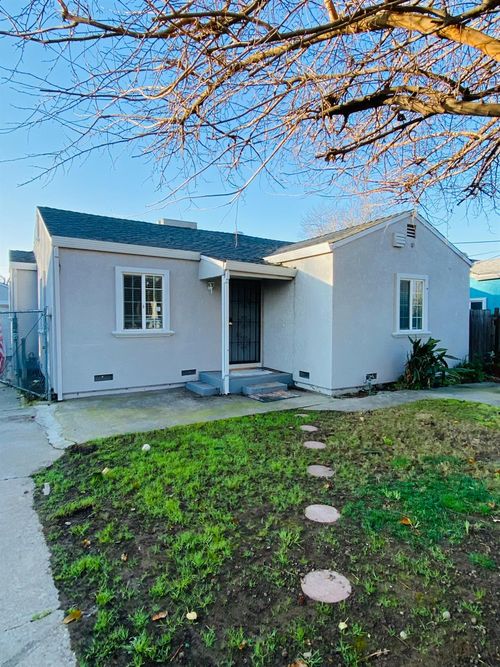 2372 North Avenue, Sacramento, CA, 95838 | Card Image