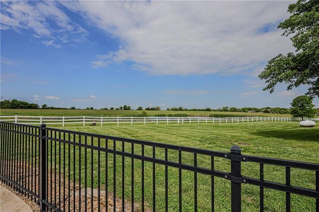 26528-23.09 S. Metcalf Road, House other with 5 bedrooms, 4 bathrooms and null parking in Louisburg KS | Image 5