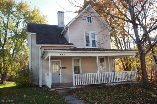 651 E 6th St, Salem, OH, 44460-1611 | Card Image