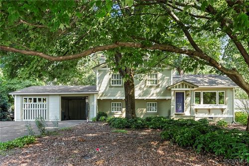 6482 Robin Way, Mechanicsville, VA, 23111-4452 | Card Image
