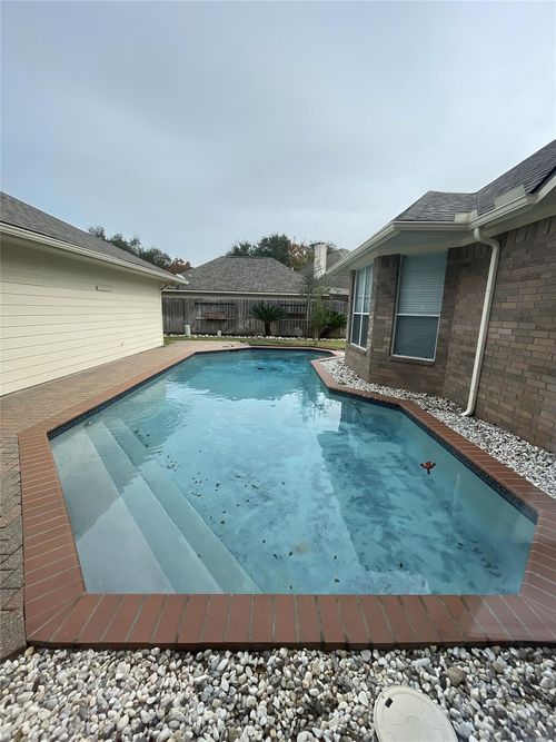 5622 Lake Place Dr, Houston, TX, 77041-6653 | Card Image