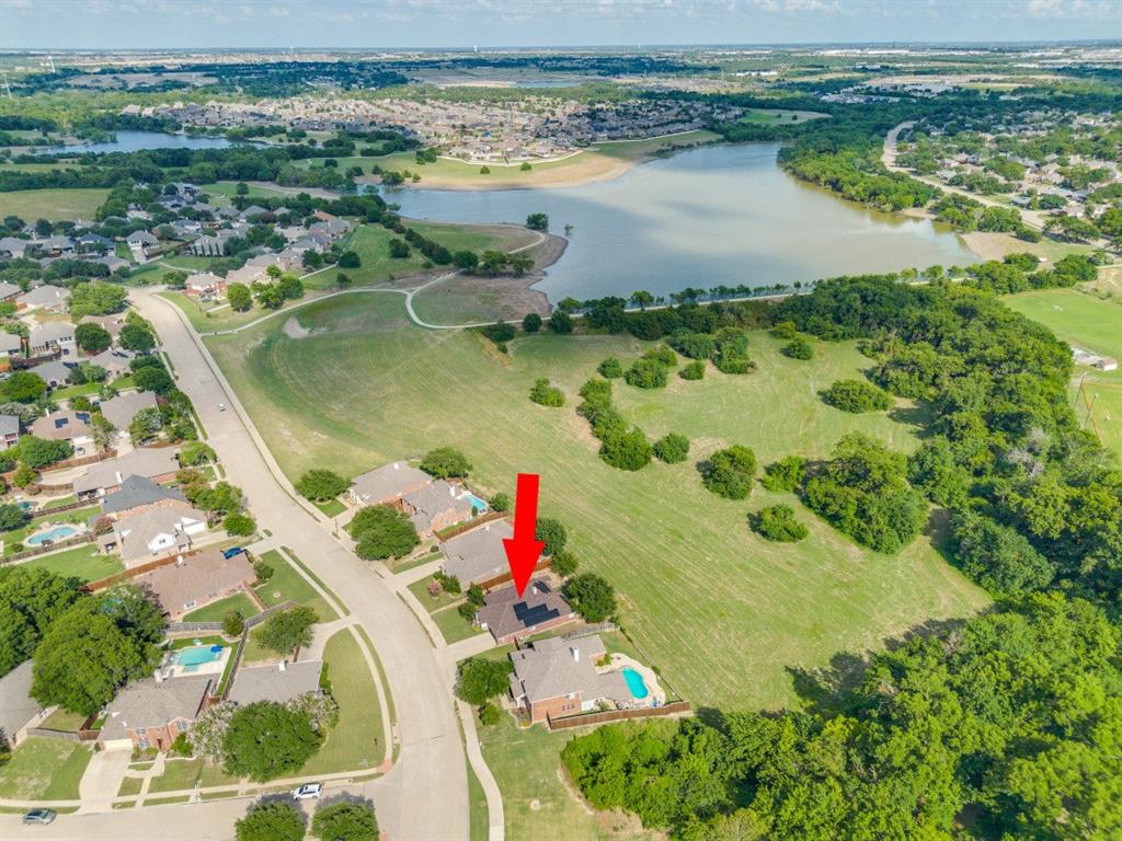 1207 Memorial Drive, For Sale in Rockwall Zoocasa