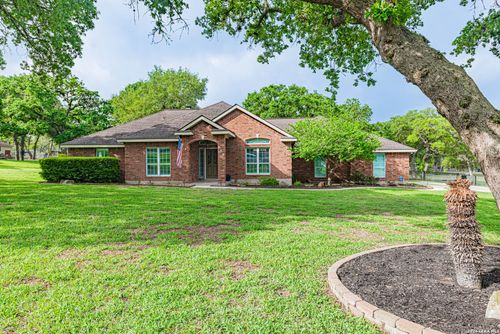 218 Deer Ridge Dr, La Vernia, TX, 78121-9506 | Card Image