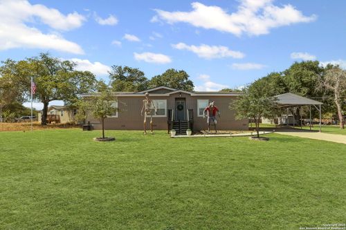 22910 Black Cherry, Elmendorf, TX, 78112-6229 | Card Image