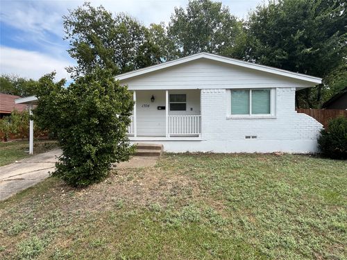 1706 Curtis Dr, Garland, TX, 75040-8122 | Card Image