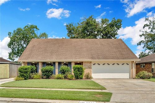 3933 Briant Dr, Marrero, LA, 70072-6015 | Card Image