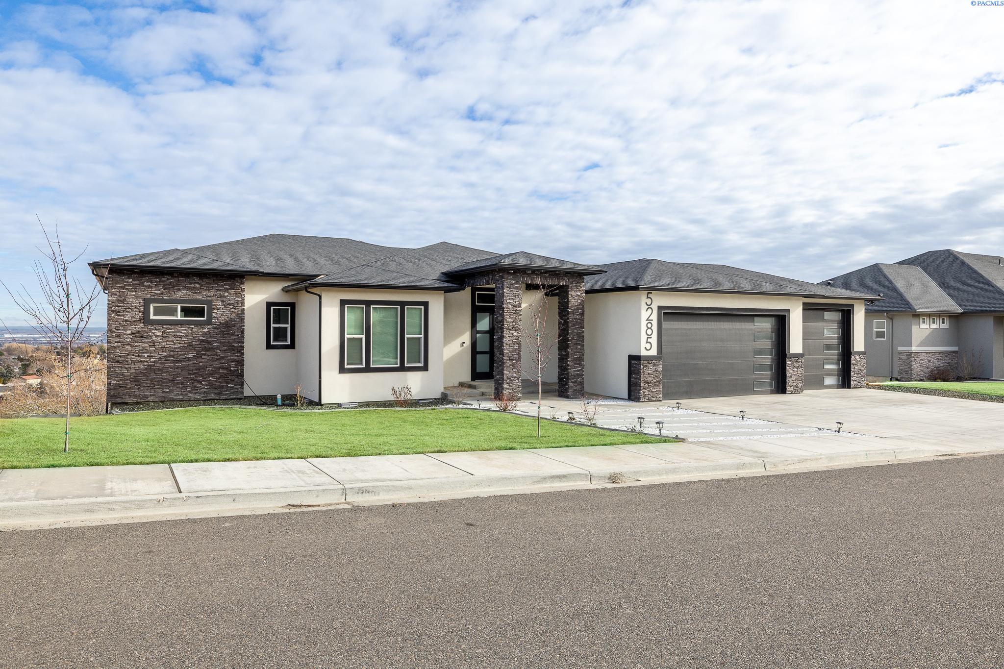 Kent St, Kennewick, WA 99337