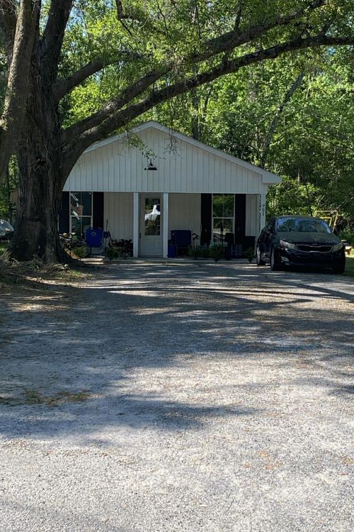 901 Lakeside Dr, Georgetown, SC, 29440-4325 | Card Image