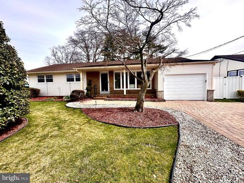 575 Royal Dr, VINELAND, NJ, 08360-2413 | Card Image