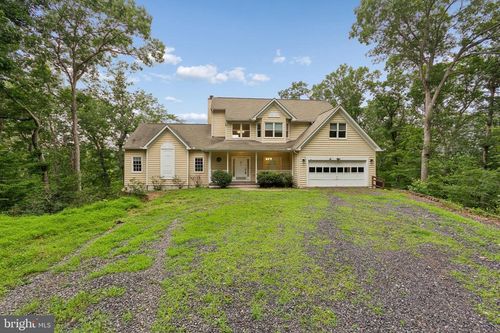 7317 River Rd, FREDERICKSBURG, VA, 22407-2040 | Card Image