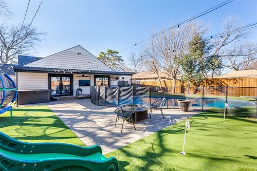 4216 Lovell Ave, Fort Worth, TX, 76107-5528 | Card Image