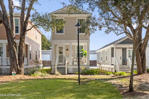 lot-11-2207 Government St, Ocean Springs, MS, 39564-3968 | Card Image