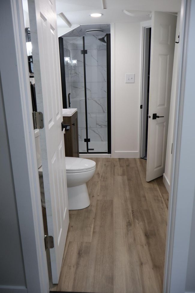 Lower level 3/4 bathroom | Image 27
