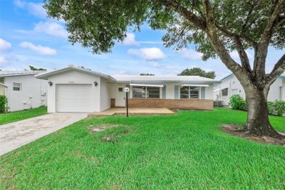 8961 Nw 12th St, House other with 2 bedrooms, 2 bathrooms and null parking in Plantation FL | Image 1