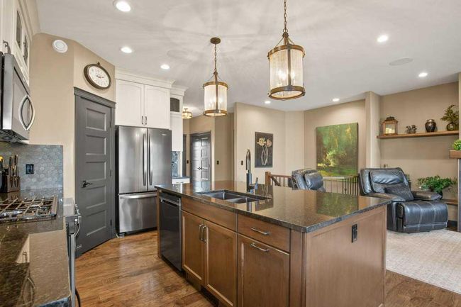 131 Cedar Square, House other with 5 bedrooms, 4 bathrooms and 7 parking in Blackfalds AB | Image 23