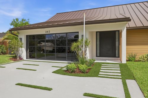 342 Fairway N, Tequesta, FL, 33469-1915 | Card Image