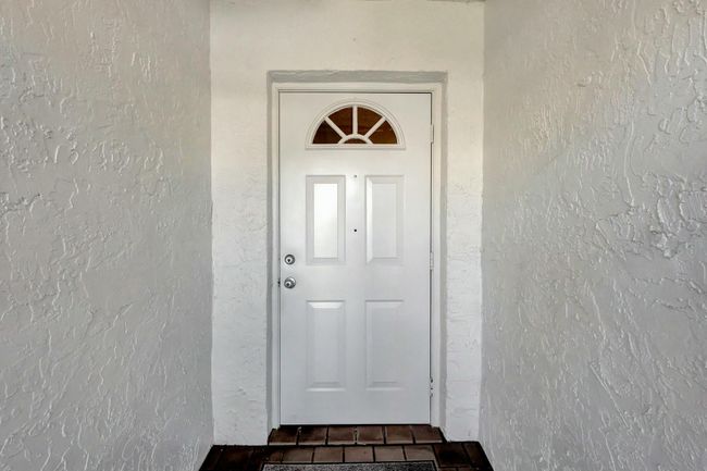 3893 Dafilee Cir, House other with 2 bedrooms, 2 bathrooms and null parking in West Palm Beach FL | Image 5