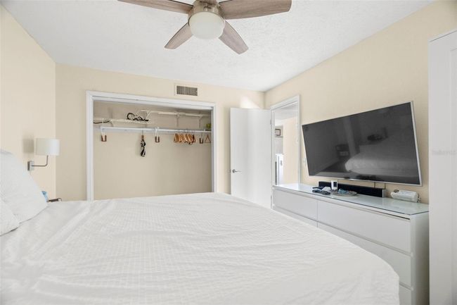 UNIT-101 - 13684 Orange Sunset Dr, Condo with 1 bedrooms, 1 bathrooms and null parking in TAMPA FL | Image 9