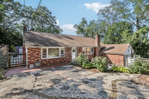 69 Mountainview Ave, Mount Arlington, NJ, 07856-1168 | Card Image