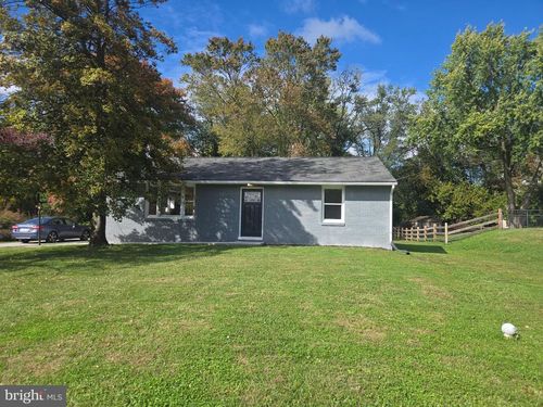 723 Valley Ave, ATGLEN, PA, 19310-9419 | Card Image