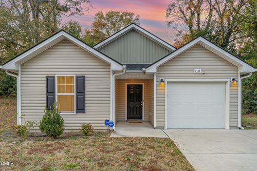 1337 Taylor Dr, Fayetteville, NC, 28301-4453 | Card Image