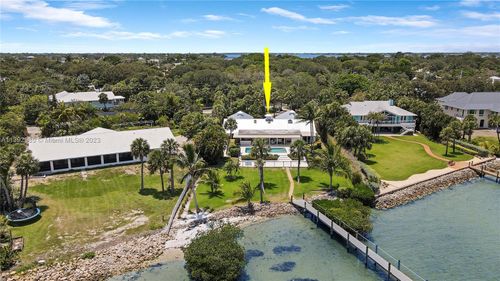 32 N Sewalls Point Rd, Sewalls Point, FL, 34996 | Card Image