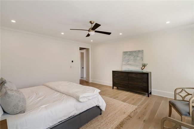 1068 Moores Mill Rd Nw, House other with 6 bedrooms, 7 bathrooms and null parking in Atlanta GA | Image 36