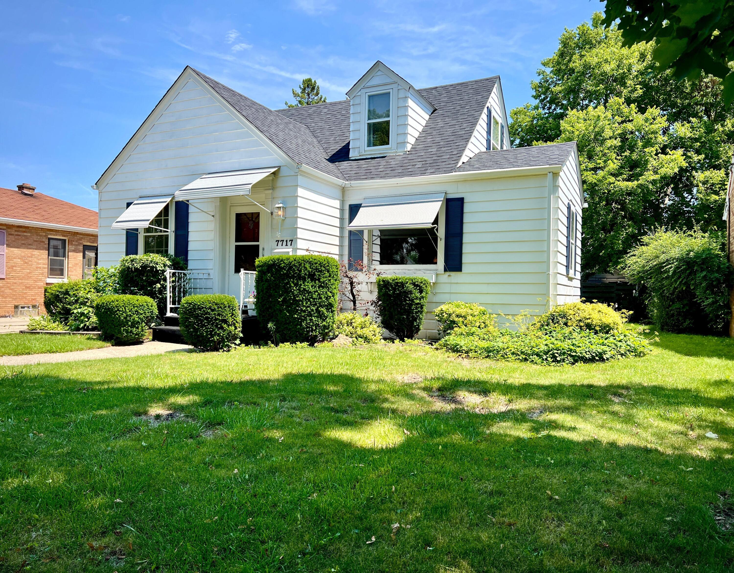 29th Ave, Kenosha, WI 53143