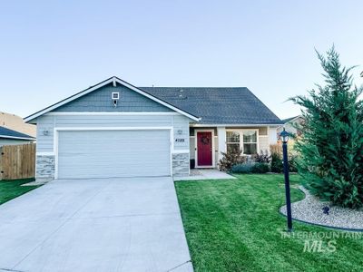 4589 E Middle Fork Way, House other with 3 bedrooms, 2 bathrooms and 2 parking in Nampa ID | Image 2