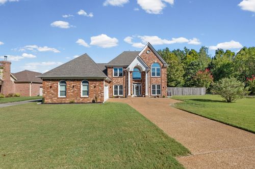 8970 Doveland Dr, Cordova, TN, 38018-6967 | Card Image