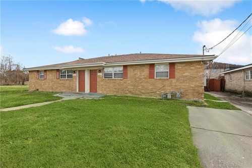 4849 Lynhuber Dr, New Orleans, LA, 70126-3921 | Card Image