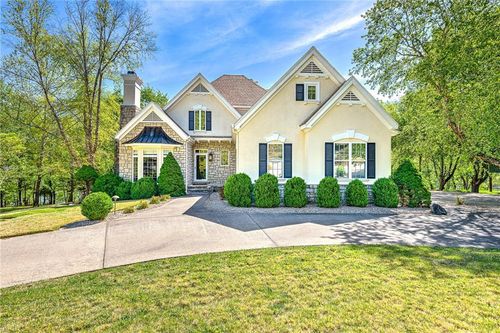 45 Sailboat Dr, Holiday Island, AR, 72631-4546 | Card Image