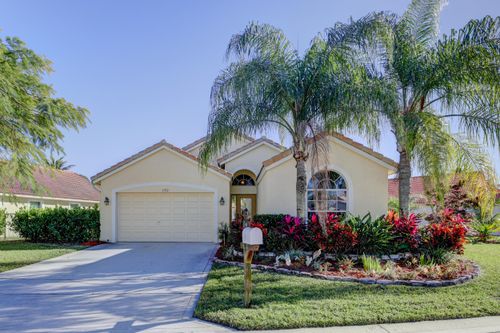1952 Carriage Brooke Dr, Wellington, FL, 33414 | Card Image