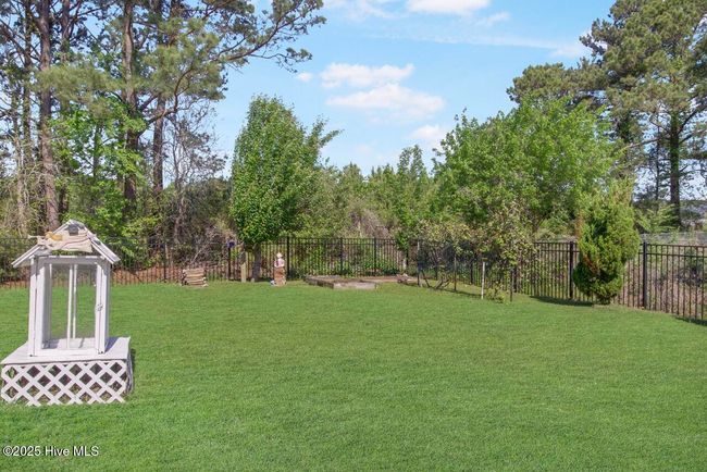 121 Lawndale Ln, House other with 3 bedrooms, 2 bathrooms and 2 parking in Sneads Ferry NC | Image 40