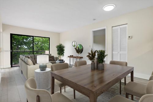 apt-309-995 Sw 84th Ave, Miami, FL, 33144-4169 | Card Image