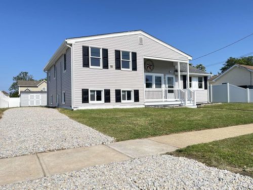 712 Indian Ave, North Cape May, NJ, 08204-1836 | Card Image