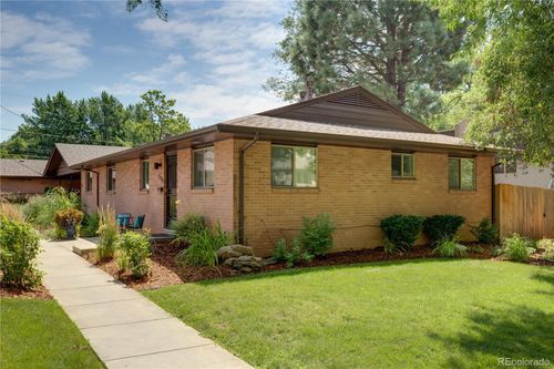 526 Clayton St, Denver, CO, 80206-4233 | Card Image