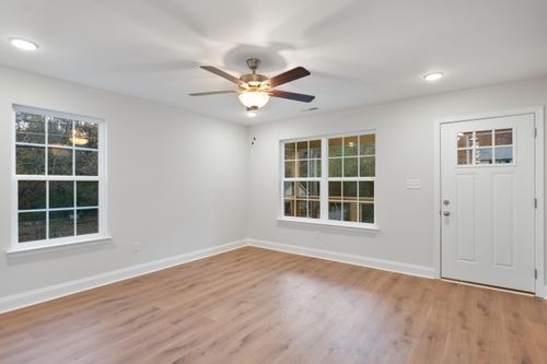 2631 N Orchard Knob Avenue, Chattanooga, TN, 37406 | Card Image