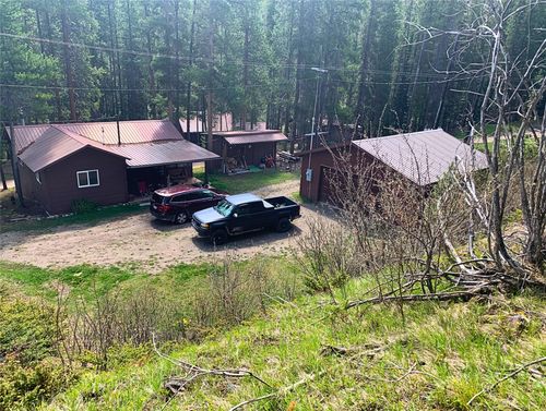 424 Obrien St, Neihart, MT, 59465-9707 | Card Image