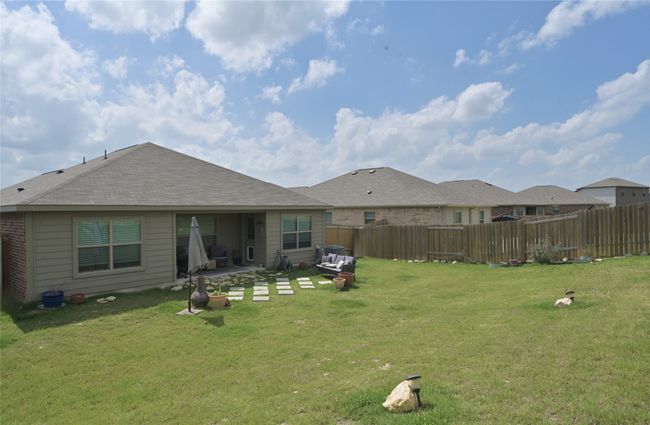 Side view | Image 34