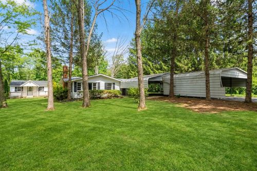 440 Lake Dr, Crimora, VA, 24431 | Card Image